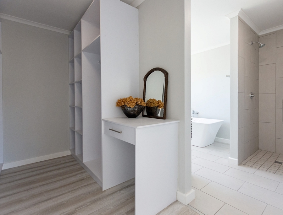 3 Bedroom Property for Sale in Country Club Western Cape